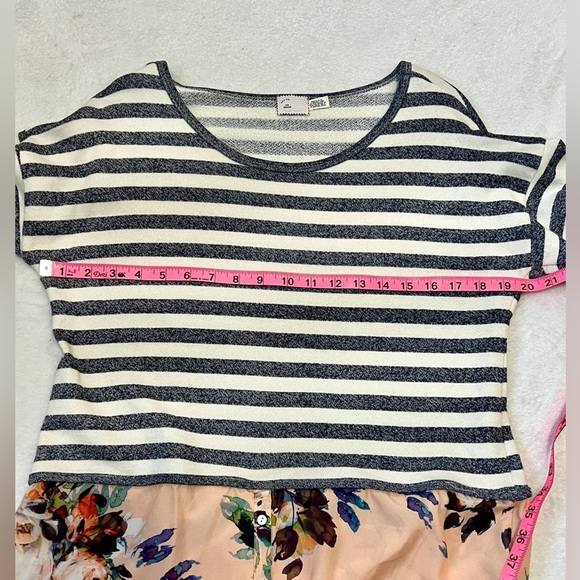 Anthropologie Postmark Ginny Stripe & Floral Layered Blouse - Medium - Picture 8 of 9